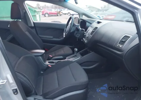 2014 Kia Forte Lx z USA, uszkodzony, nr VIN KNAFK4A63E5054821